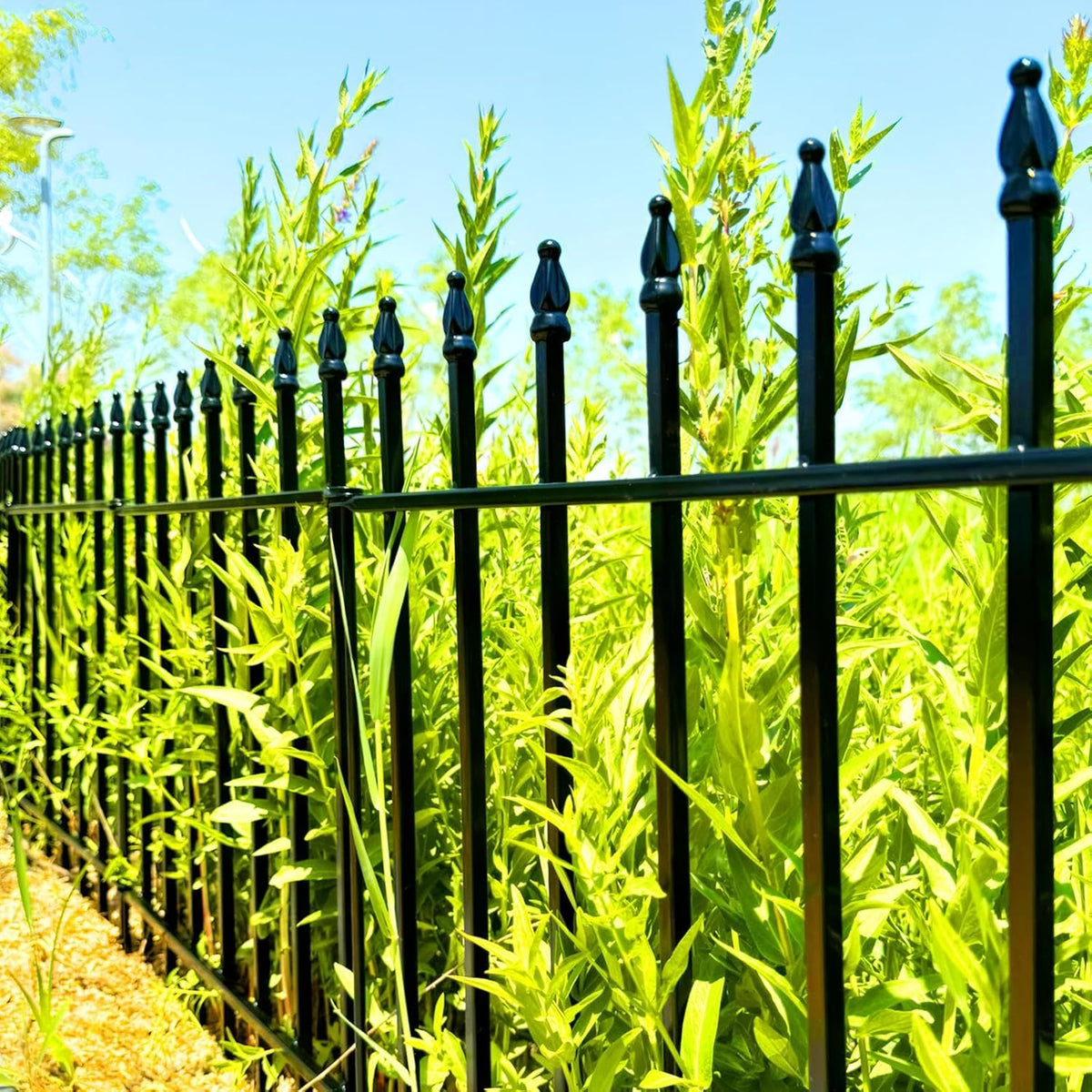Metal Decorative Garden Fence 24" Wide x 24" High (5 Panels, Total Length 10 feet), Metal Border