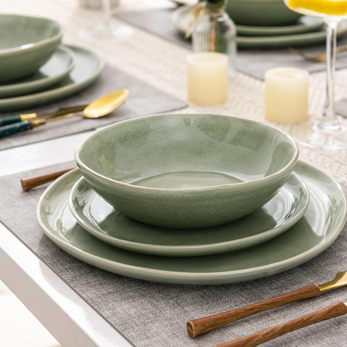 AmorArc Ceramic Dinnerware Sets,Handmade Reactive Glaze Stoneware Plates and Bowls Set,Highly