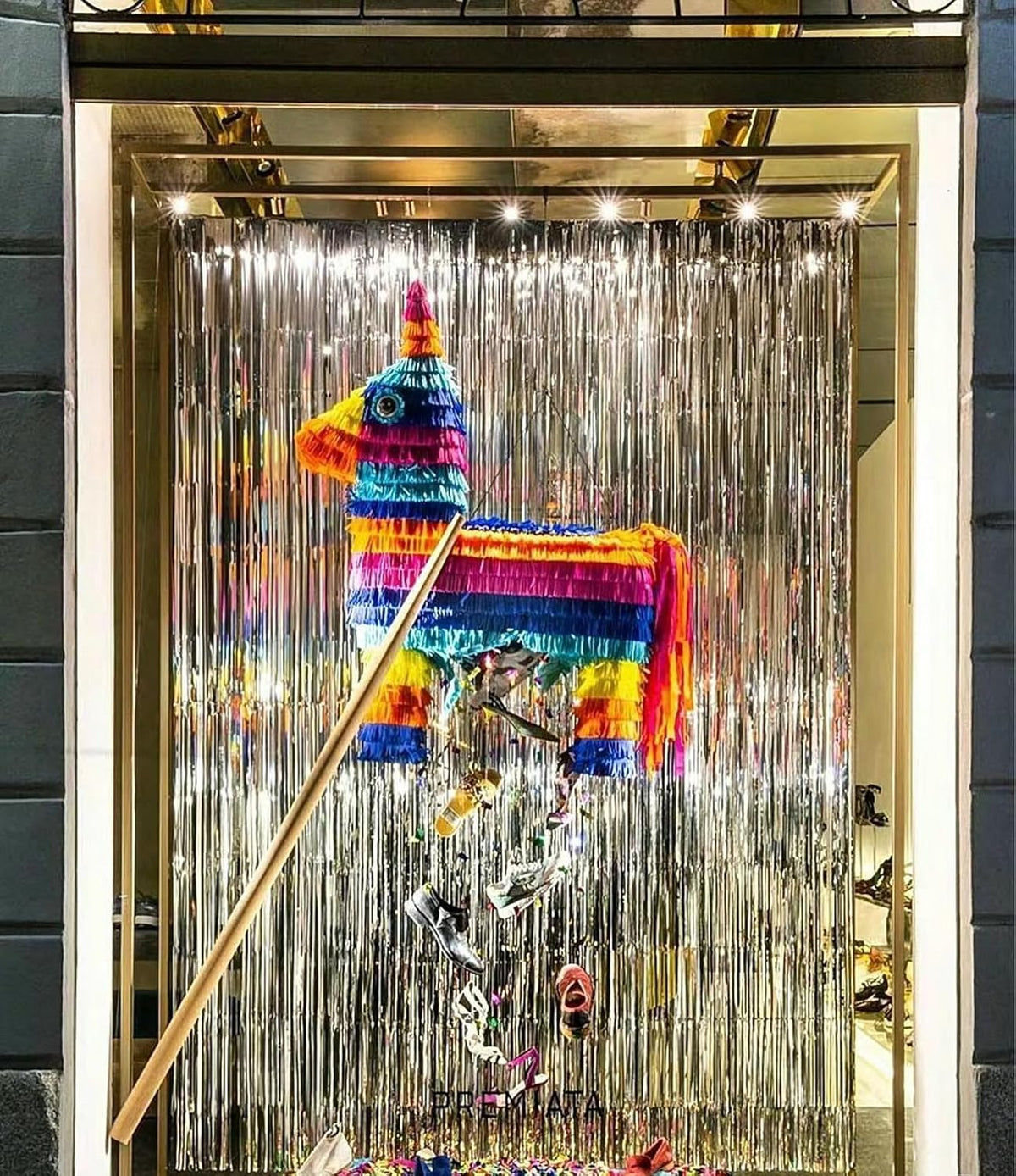 GOER 3.2 ft x 8.2 ft Metallic Tinsel Foil Fringe Curtains Party Photo Backdrop Party Streamers for