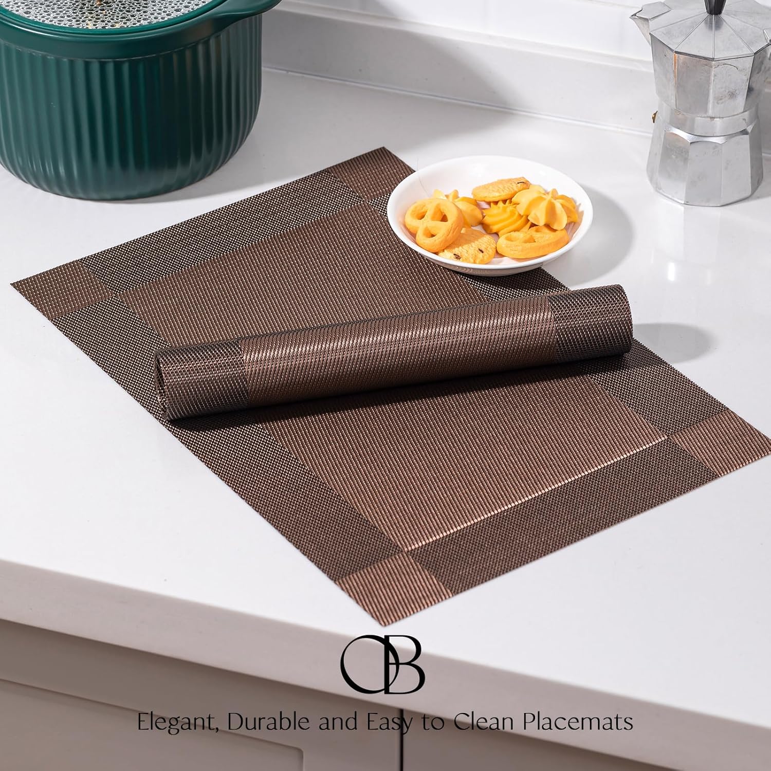 Placemats Set of 4 - Easy Clean Woven Vinyl Placemats for Dining Table, Indoor/Outdoor Place Mats