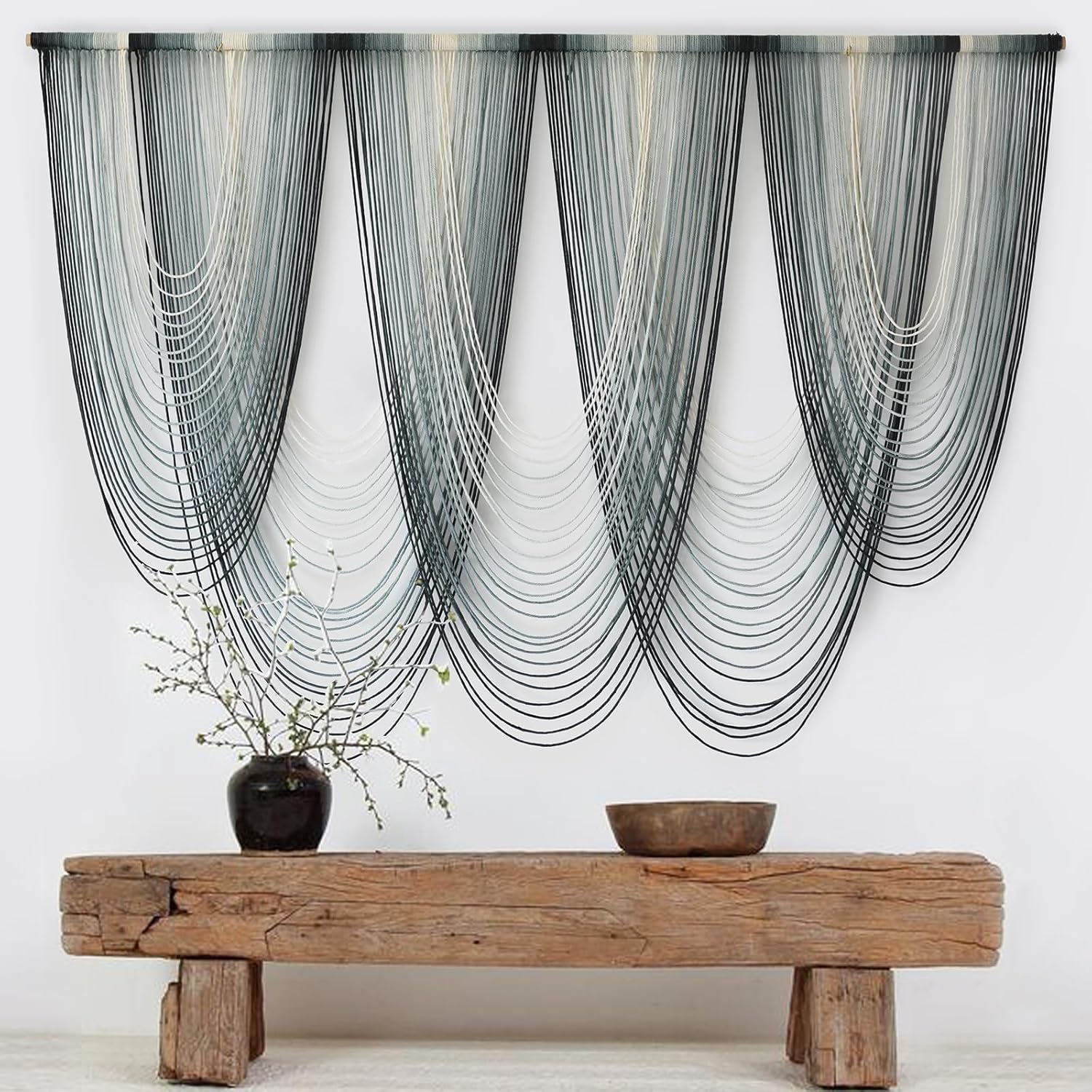 IOWER Large Macrame Wall Hanging Dip-Dyed Macrame Wall Decor Boho Wall Decor Craftsmanship Fiber