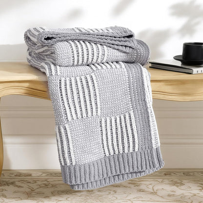 Amélie Home Chenille Knit Throw Blanket for Couch, Checkered Texture Decorative Soft Blanket for