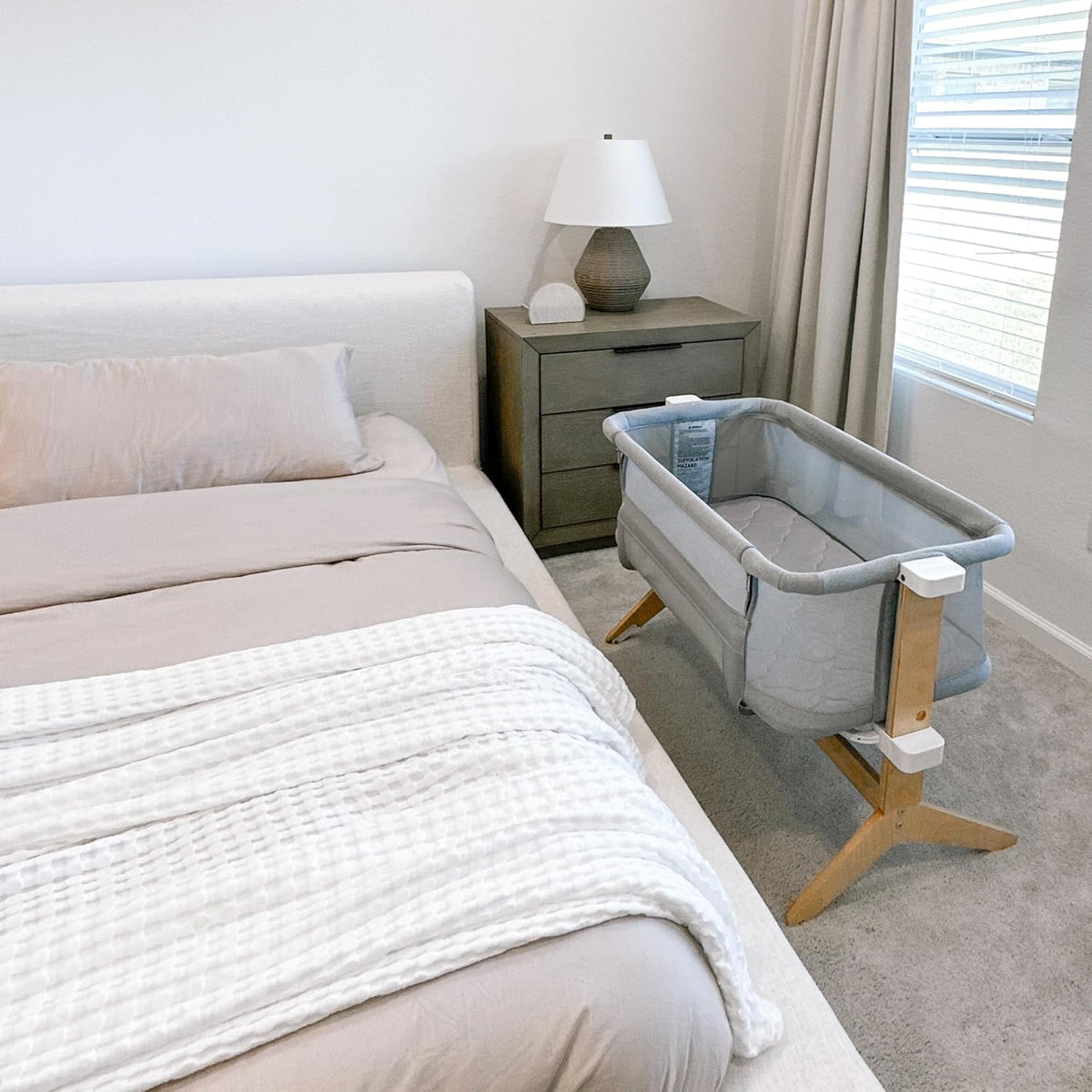 Newton Baby Bassinet & Bedside Sleeper with Mattress & Sheet - Ultra-Breathable & Completely