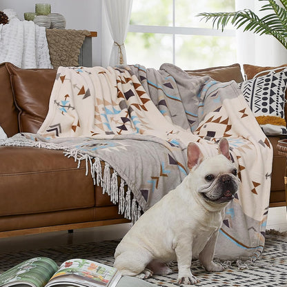CASAAGUSTO Boho Throw Blanket - Green and Beige Decorative Blankets with Tassel, Printed Flannel