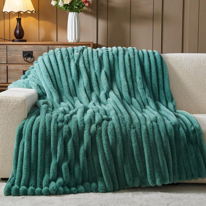 NEWCOSPLAY Faux Fur Throw Blanket Light Teal 3D Ribbed Plush Thick Warm Blanket for Couch Sofa Bed