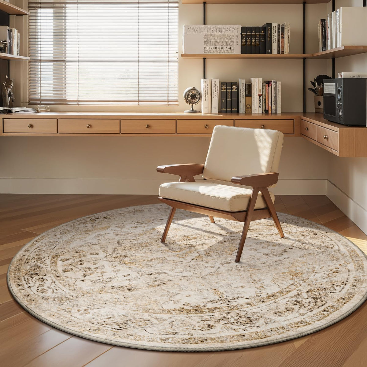 AMOAMI-6FT Round Rug-Rugs for Living Room-Vintage Soft Beige Rugs for Bedroom-Non Slip Circle