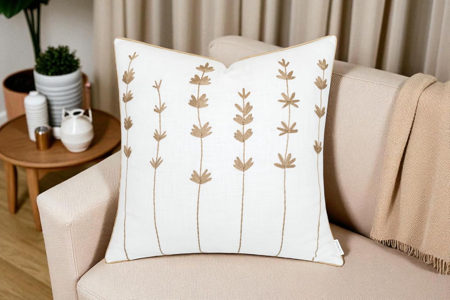 VAGMINE Hand Embroidered Daisy Accent Throw Pillow Cover - 20x20 Inches Square - 100% Cotton Ivory