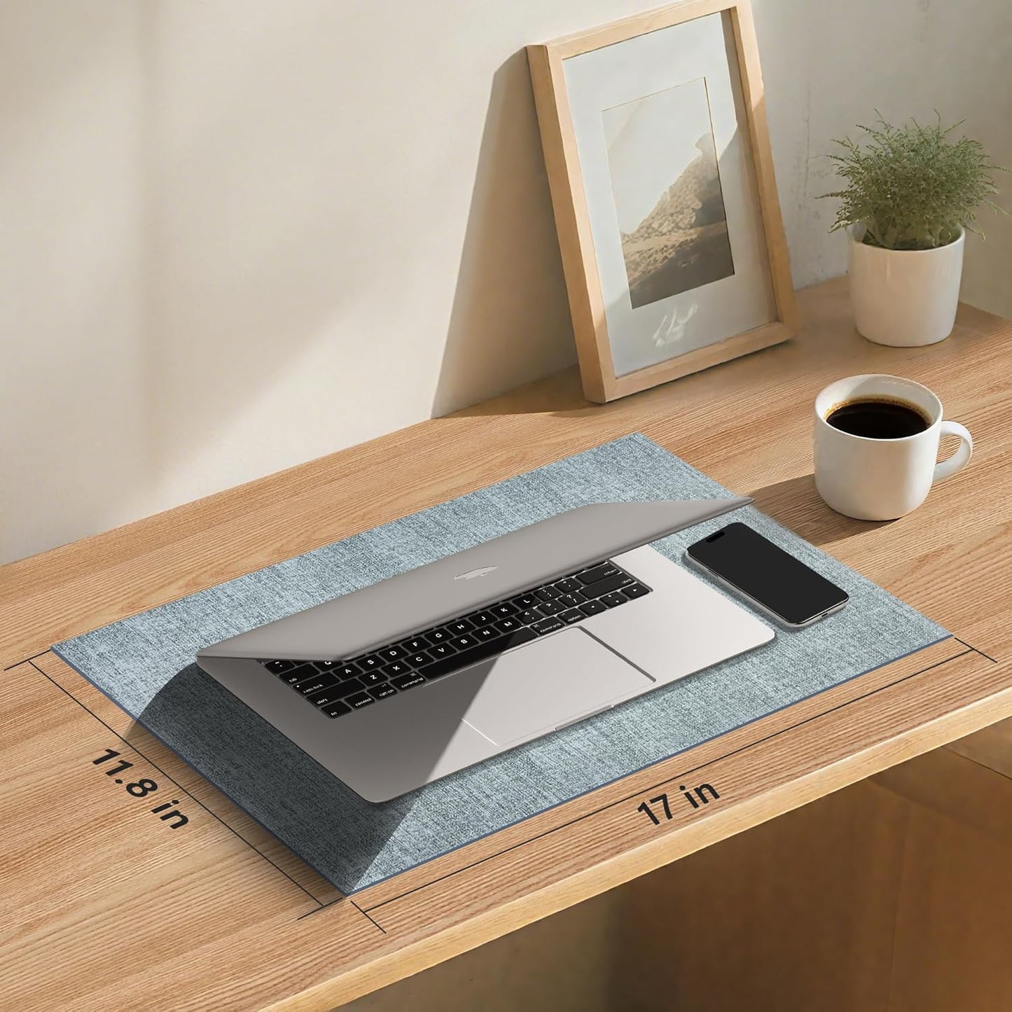 DOLOPL Placemats Set of 4, Reversible Wipeable & Heat Resistant Place Mats, Modern Faux Leather