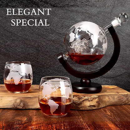 Whiskey Decanter for Men, Whiskey Globe Decanter for Liquor, Bourbon, Vodka, Cocktails, Scotch