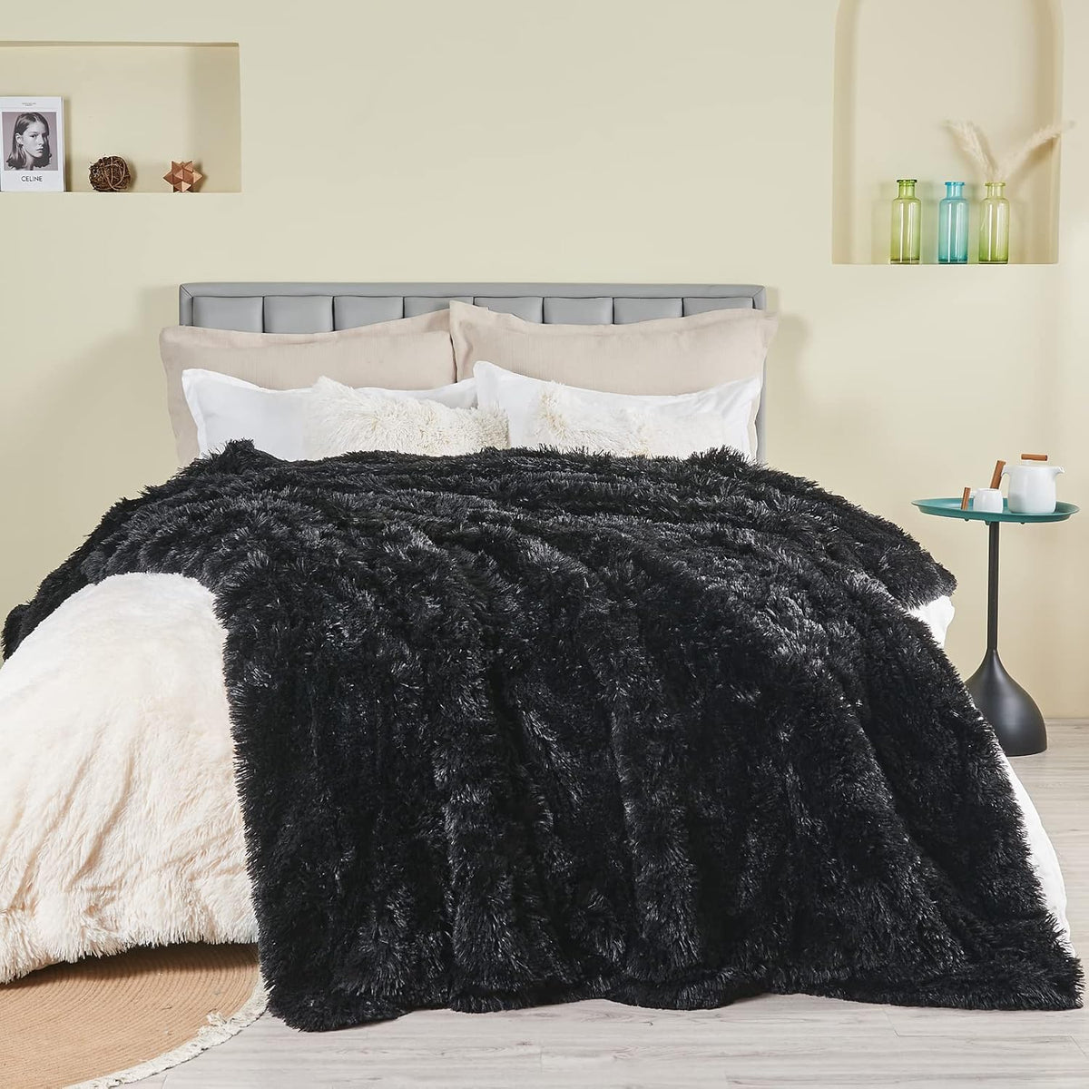 GONAAP Fuzzy Faux Fur Throw Blanket Black Super Soft Cozy Plush Fuzzy Shaggy Blanket for Couch Sofa