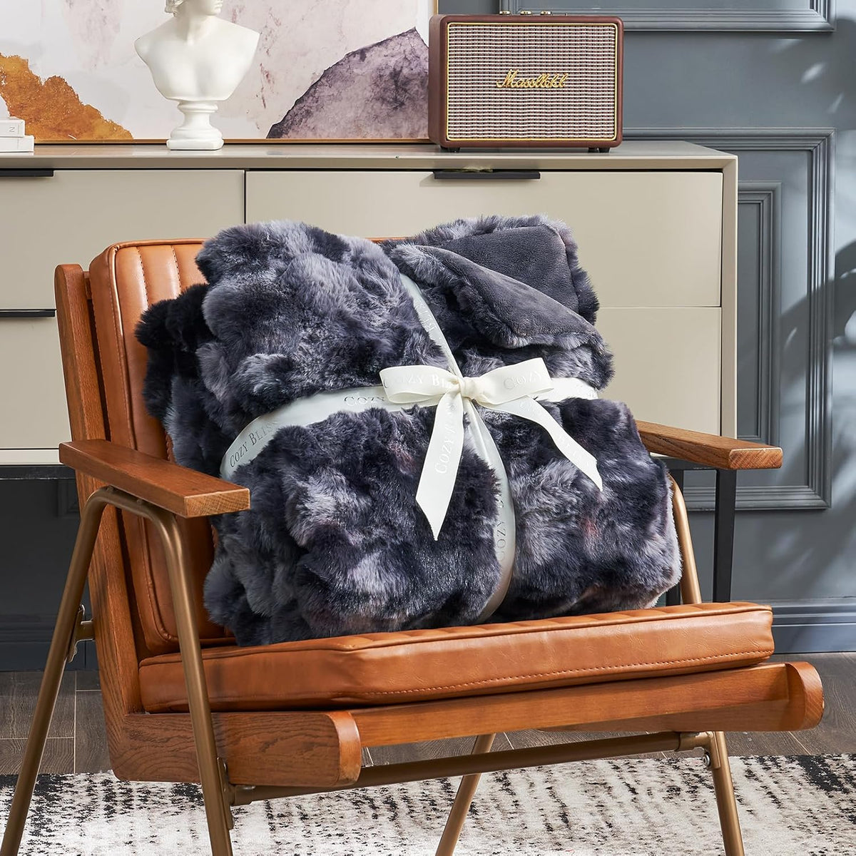 Cozy Bliss Faux Fur Throw Blanket for Couch, Fuzzy Soft Plush Thick Bubble Blanket for Sofa Bedroom