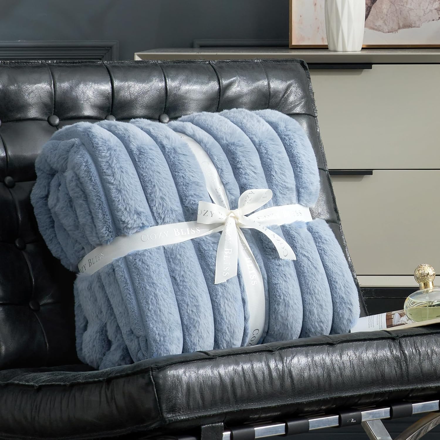 Cozy Bliss Faux Fur Throw Blanket for Couch, Cozy Warm Plush Striped Blanket for Sofa Bedroom
