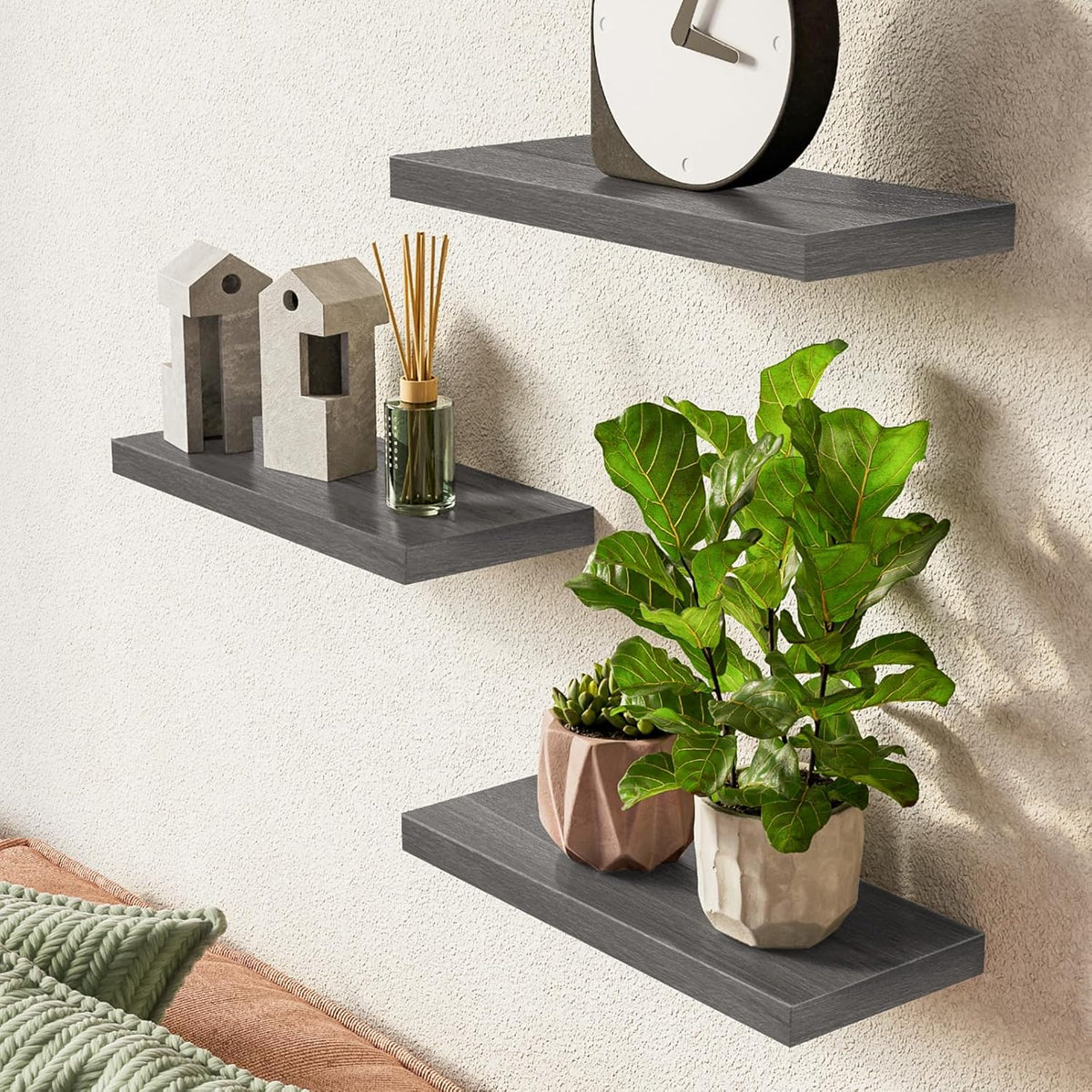 BAYKA Floating Shelves for Wall, 22.5 inches Wall Mounted Rustic Wood Shelves for Bathroom