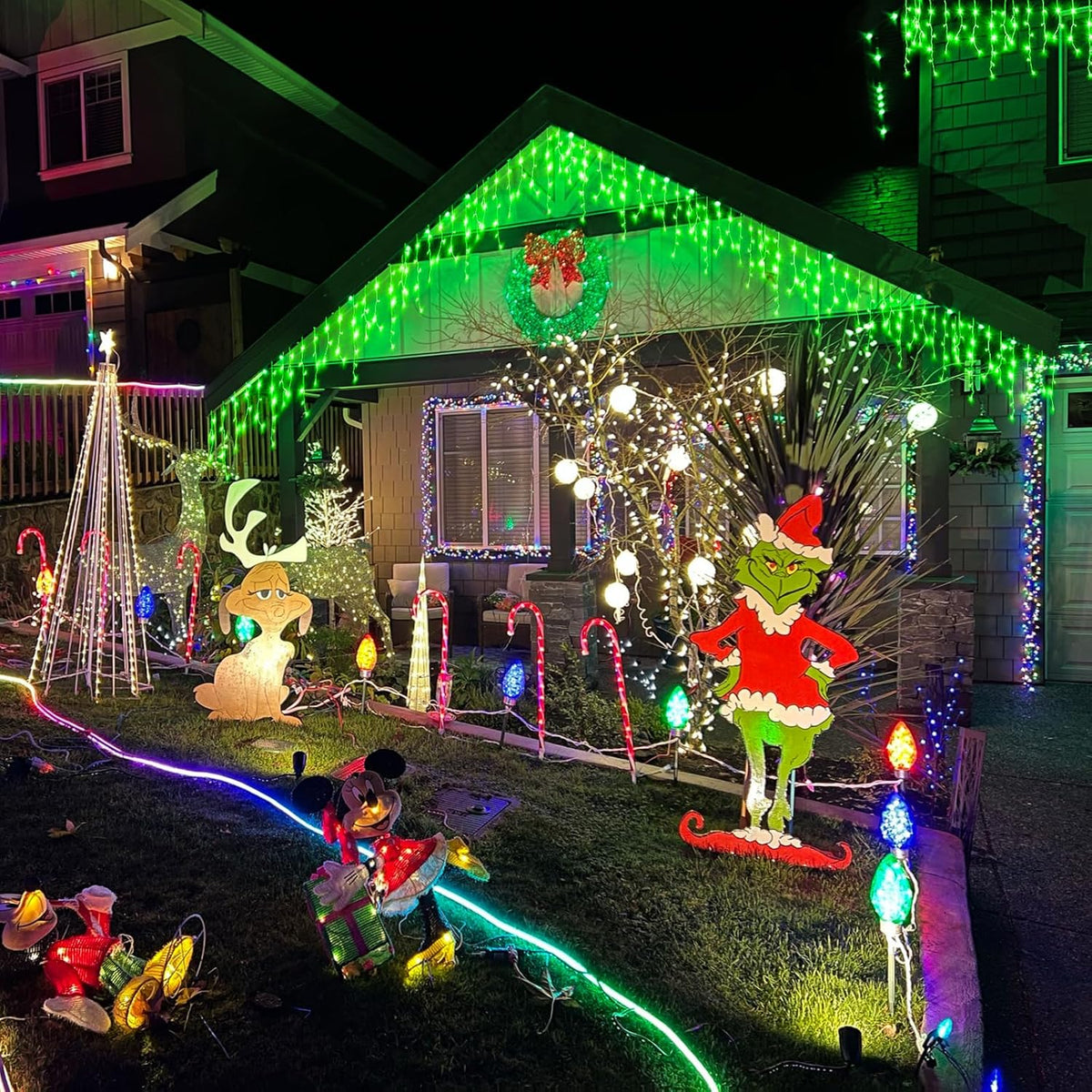 Green Christmas Lights Outdoor, 33ft 400 LED Icicle Lights for Outside House with Connectable Clear