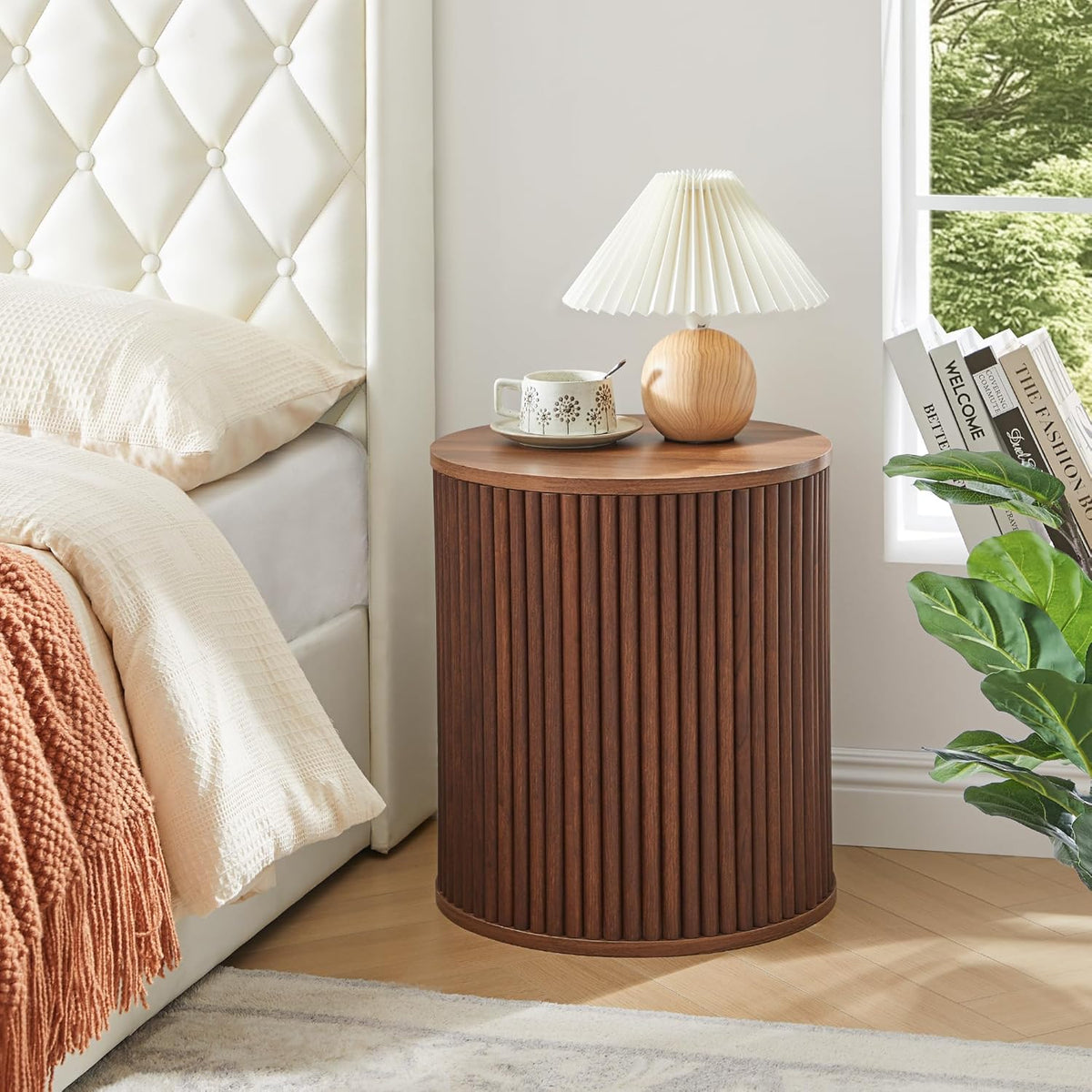 AVZEAR Fluted Round Side Table with Storage, Small Mid Century End Table Fluted Nightstands, Modern