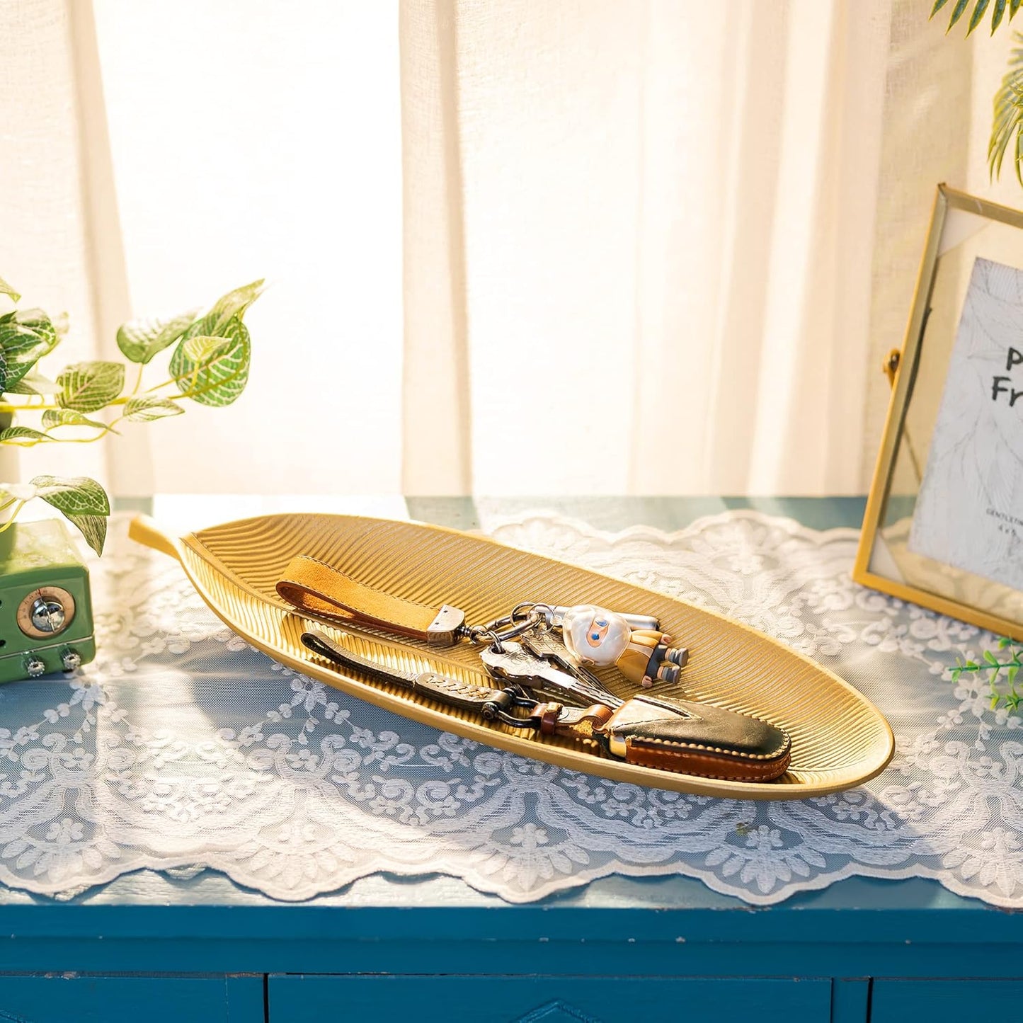 Hanobe Leaf Wooden Decorative Tray: Leaf Shaped Wood Key Tray Decor Leaves Bowl for Crystal Small