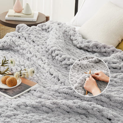 L'AGRATY Chunky Knit Blanket Throw - Soft Chunky Throw Blanket 50''x60'': 100% Hand Kintted Chenile