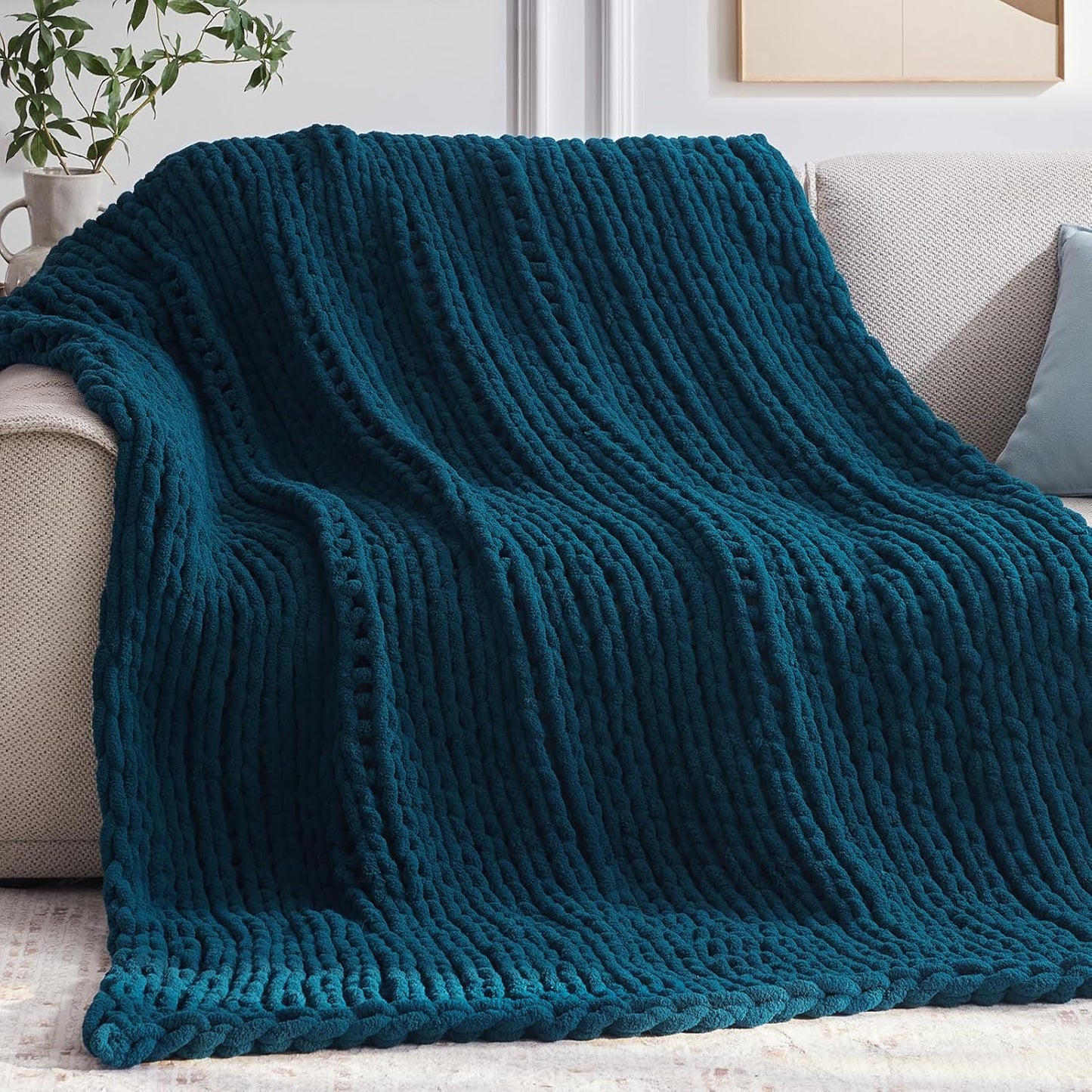 Chunky Knit Throw Blanket, 30''*40'' Knitted Throw Chenille Yarn for Bed Couch, Handmade Peacock