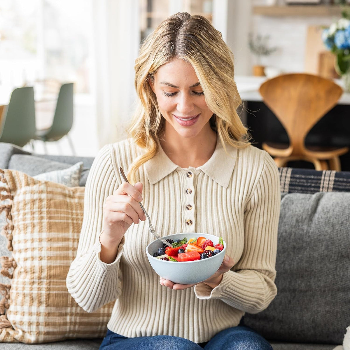 Grow Forward Premium Wheat Straw Bowls - 27oz Microwave Safe Plastic Cereal Bowls Set of 8 for