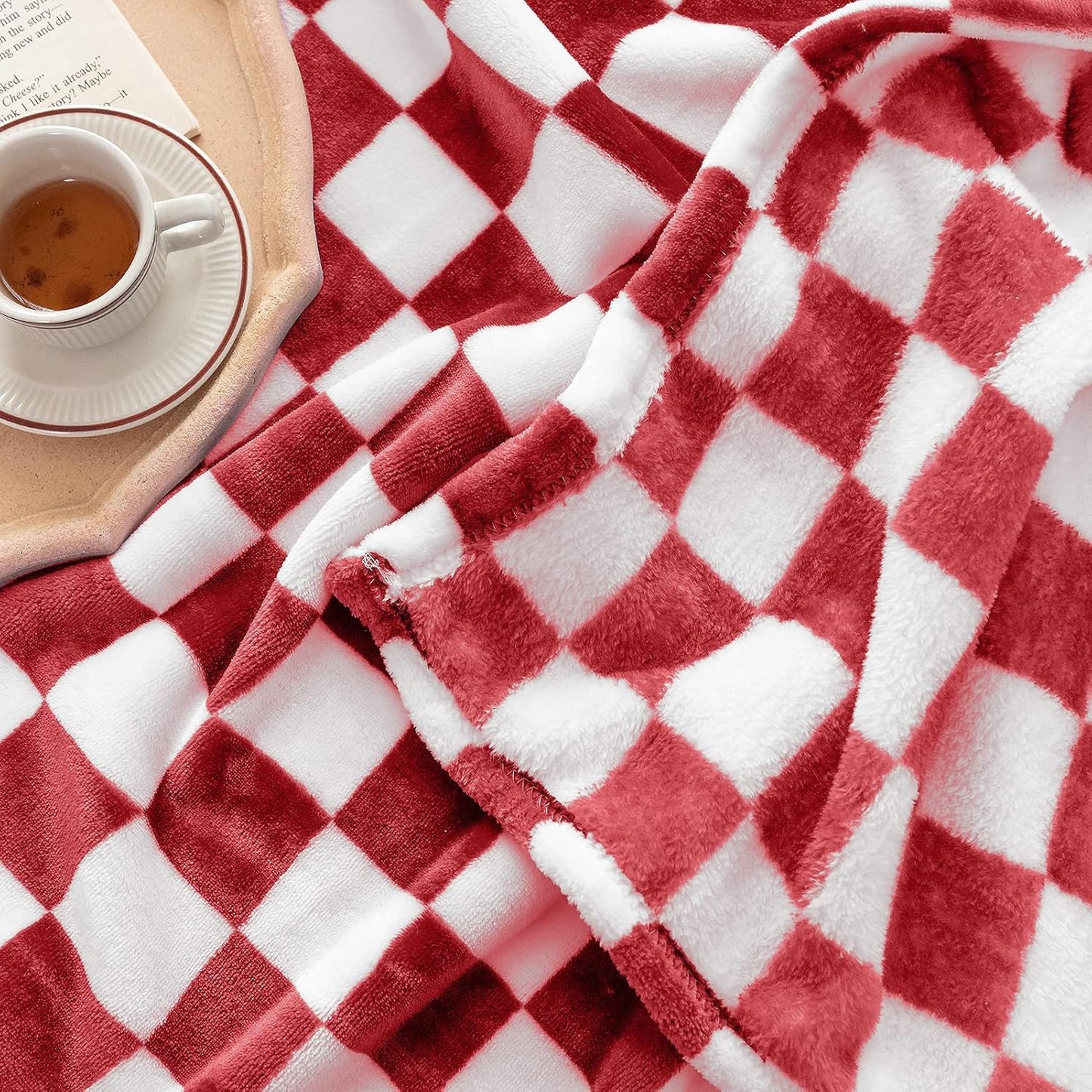 LOMAO Throw Blankets Flannel Blanket with Checkerboard Grid Pattern Soft Throw Blanket for Couch