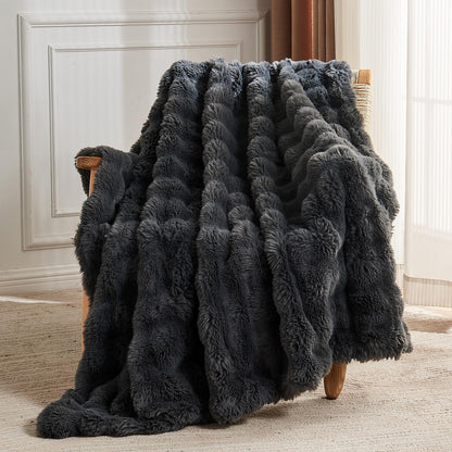 Lotus Karen Faux Fur Throw Blanket Dark Gray - Big Bubble Rabbit Fluff Blanket for Couch, Small