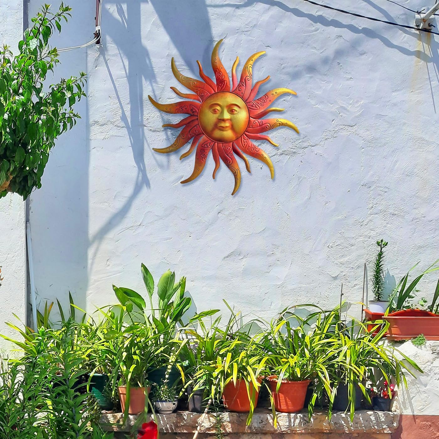 Large Metal Sun Wall Art Decor - 23.6 Inches Rustic Retro Hanging Decoration for Indoor Outdoor