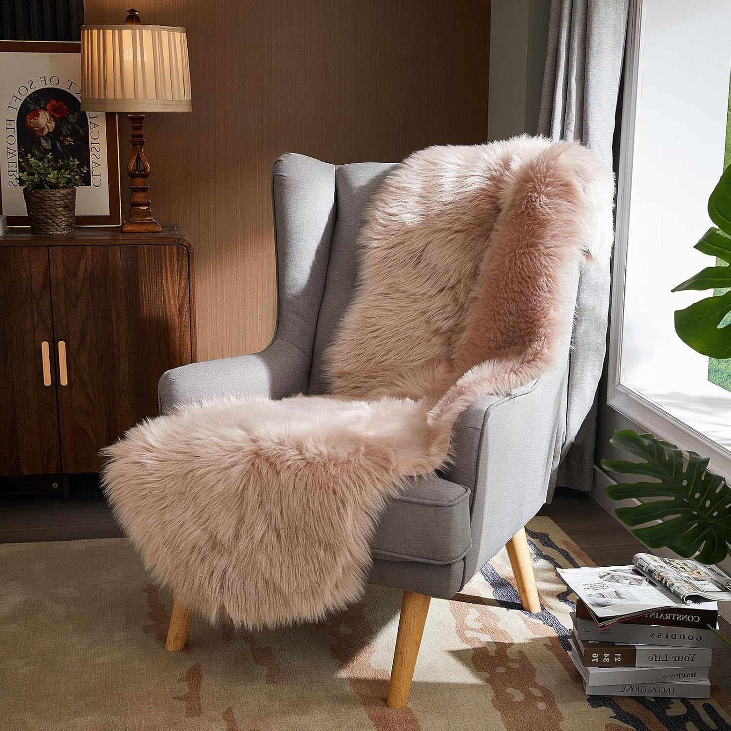 AMTOVO Faux Sheepskin Rug, Pink Ultra Soft Fluffy Shag Area Rug, 2 x 6 ft Faux Fur Rug for Bedroom
