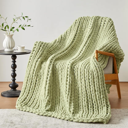 Chunky Knit Throw Blanket, 30''*40'' Knitted Throw Chenille Yarn for Bed Couch, Handmade Light