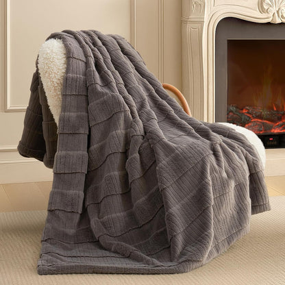 Amélie Home Luxury Striped Faux Fur Throw Blanket for Couch, Embossed Split Fur Cozy Fuzzy Fluffy
