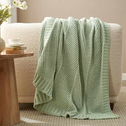 Amélie Home Chenille Knit Throw Blanket for Couch, Chevron Texture Decorative Soft Blanket for