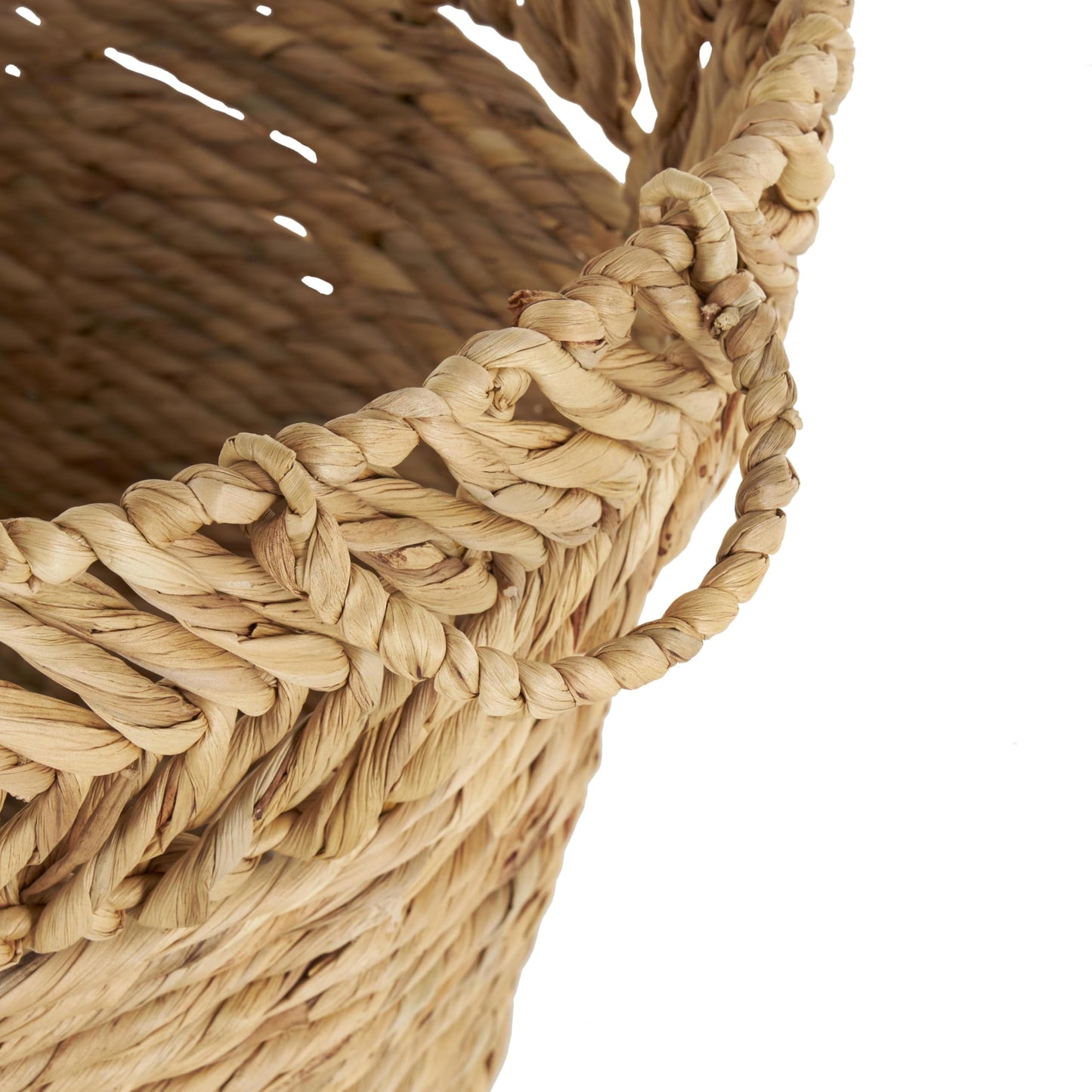 Deco 79 Seagrass Handmade Decorative and Functional Storage Basket Large Woven Oval Basket
