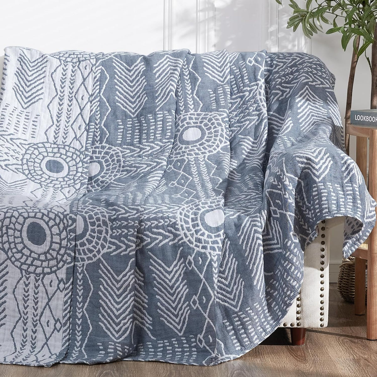 jinchan Boho 100% Cotton Muslin 50x60 Throw Blanket Lightweight 3-Layer Blue Blanket Washable