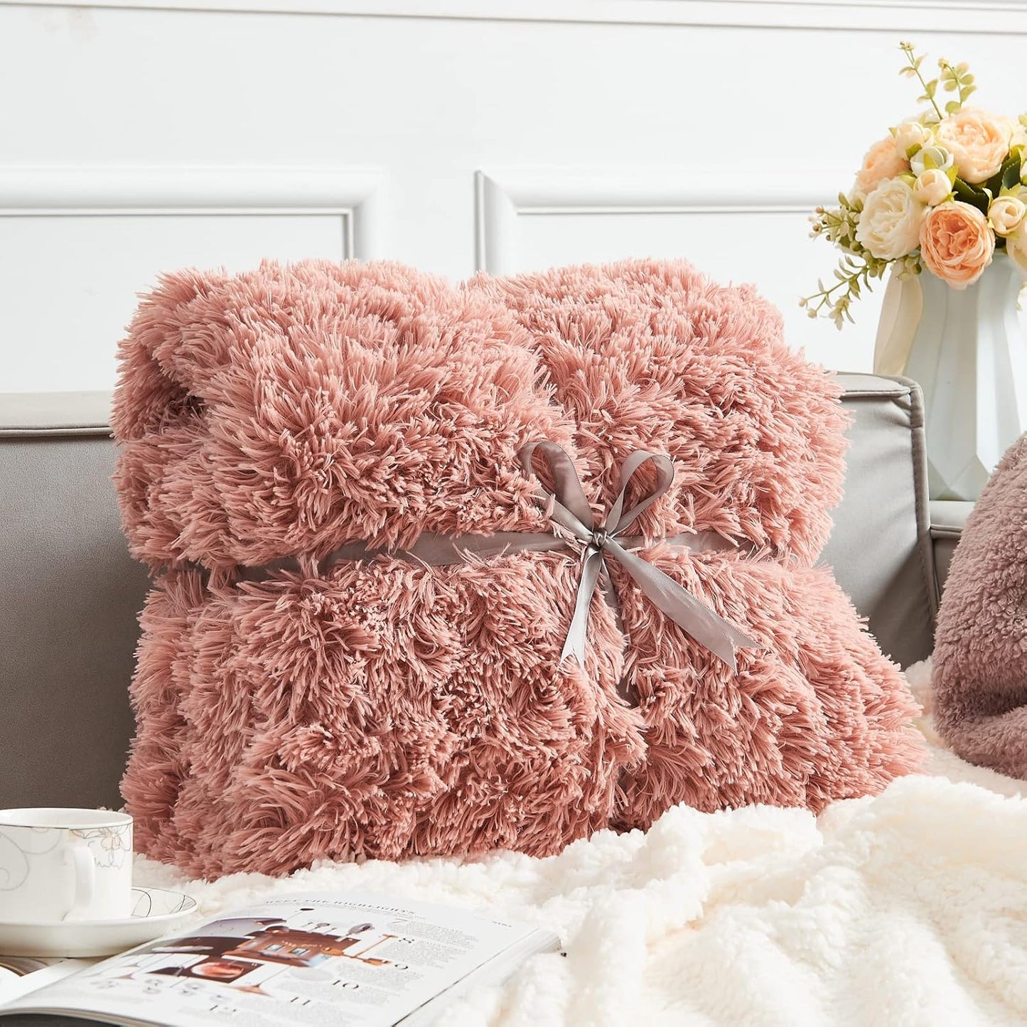 GONAAP Fuzzy Faux Fur Throw Blanket Pink Super Soft Cozy Plush Fuzzy Shaggy Blanket for Couch Sofa