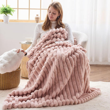 NEWCOSPLAY Faux Fur Twin Blanket Pink 3D Ribbed Plush Thick Warm Blanket for Couch Sofa Bed 850GSM