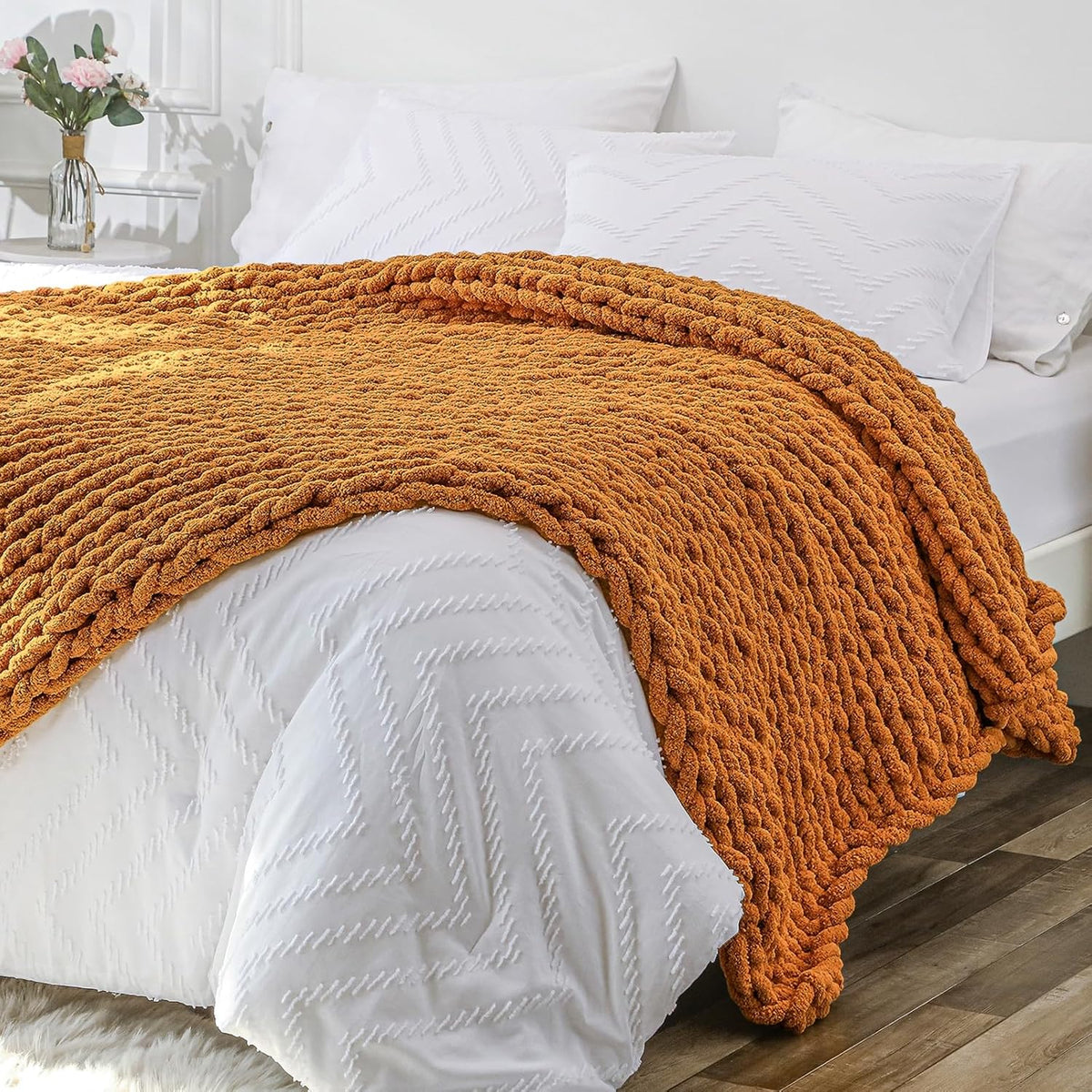Bigacogo Chunky Knit Throw Blanket for Couch, 51x63 inches, 100% Hand Knitted with Thick Jumbo