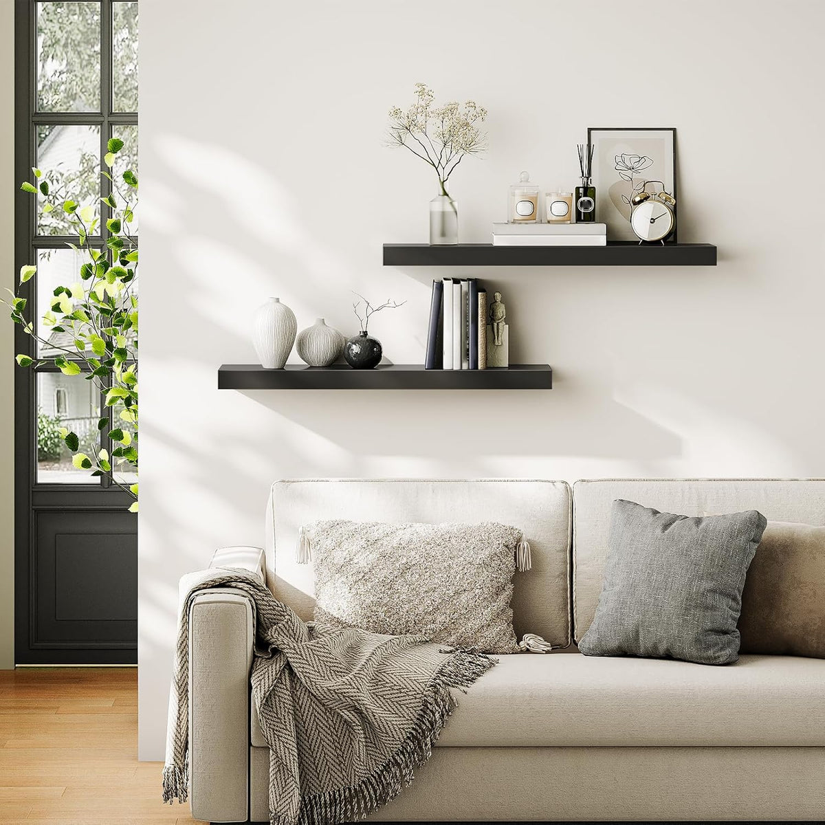 HOOBRO Floating Shelves for Wall, Wall Mounted Shelf Set of 2, 31.5" Hanging Shelf with Invisible