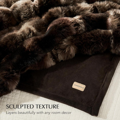 EVERGRACE Ultra Soft Luxury Fluffy Ridgeline Faux Rabbit Fur Throw Blanket, Thick Warm Bubble Throw