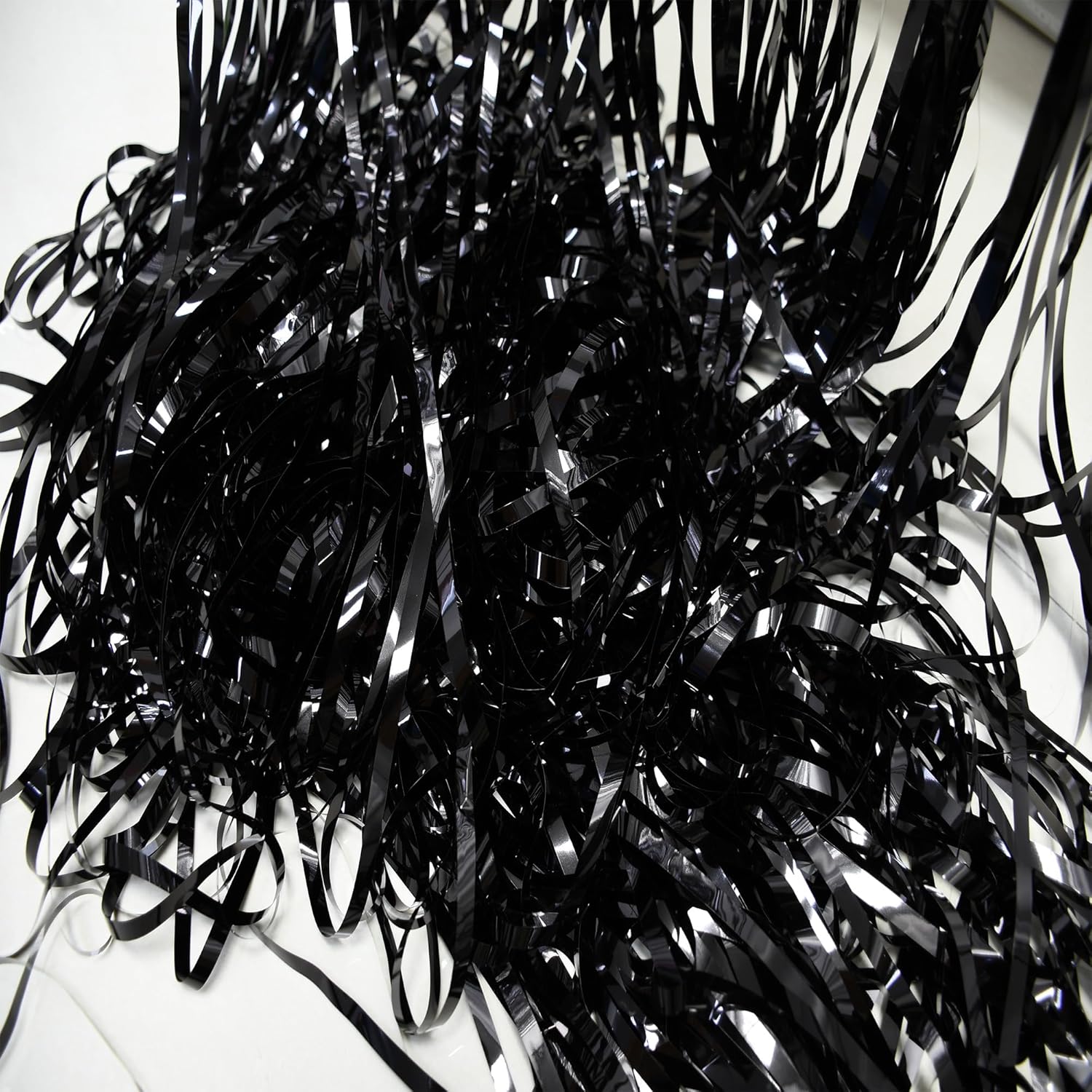 Foil Fringe Curtain Halloweens Party Decorations - Pure Black Tinsel Photo Backdrop Party Steamers