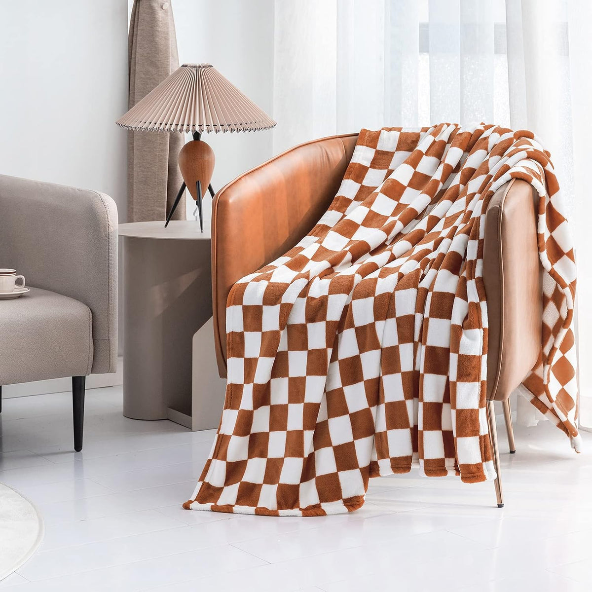LOMAO Throw Blankets Flannel Blanket with Checkerboard Grid Pattern Soft Throw Blanket for Couch