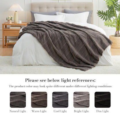 Amélie Home Luxury Striped Faux Fur Throw Blanket for Couch, Embossed Split Fur Cozy Fuzzy Fluffy