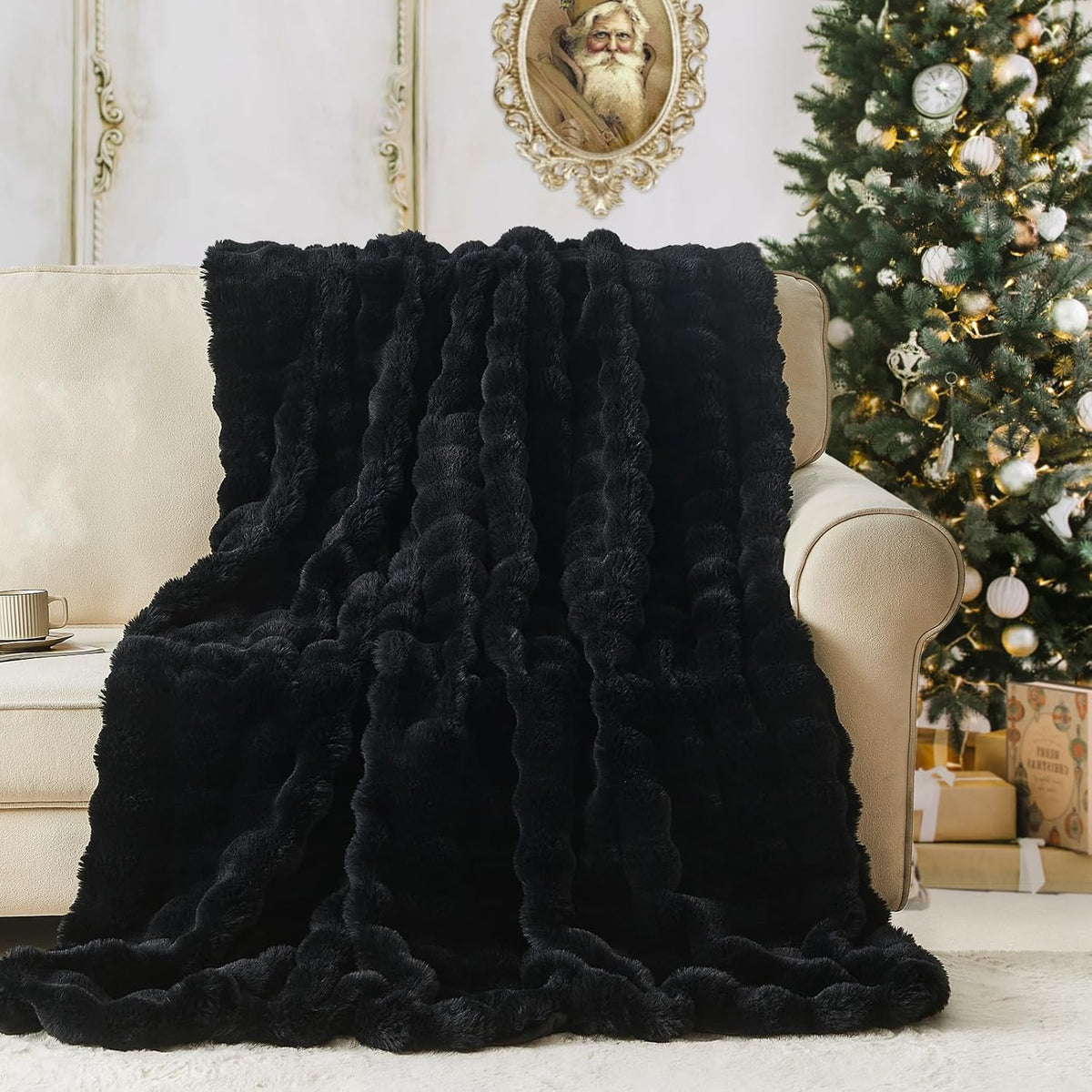Lotus Karen Faux Fur Throw Blanket Black - Big Bubble Rabbit Fluff Blanket for Couch, Small Fluffy