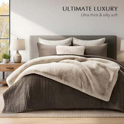 Luxury Soft Faux Chinchilla Fur Throw Blanket for Couch, Warm Thick Heavy Winter Throw Blanket