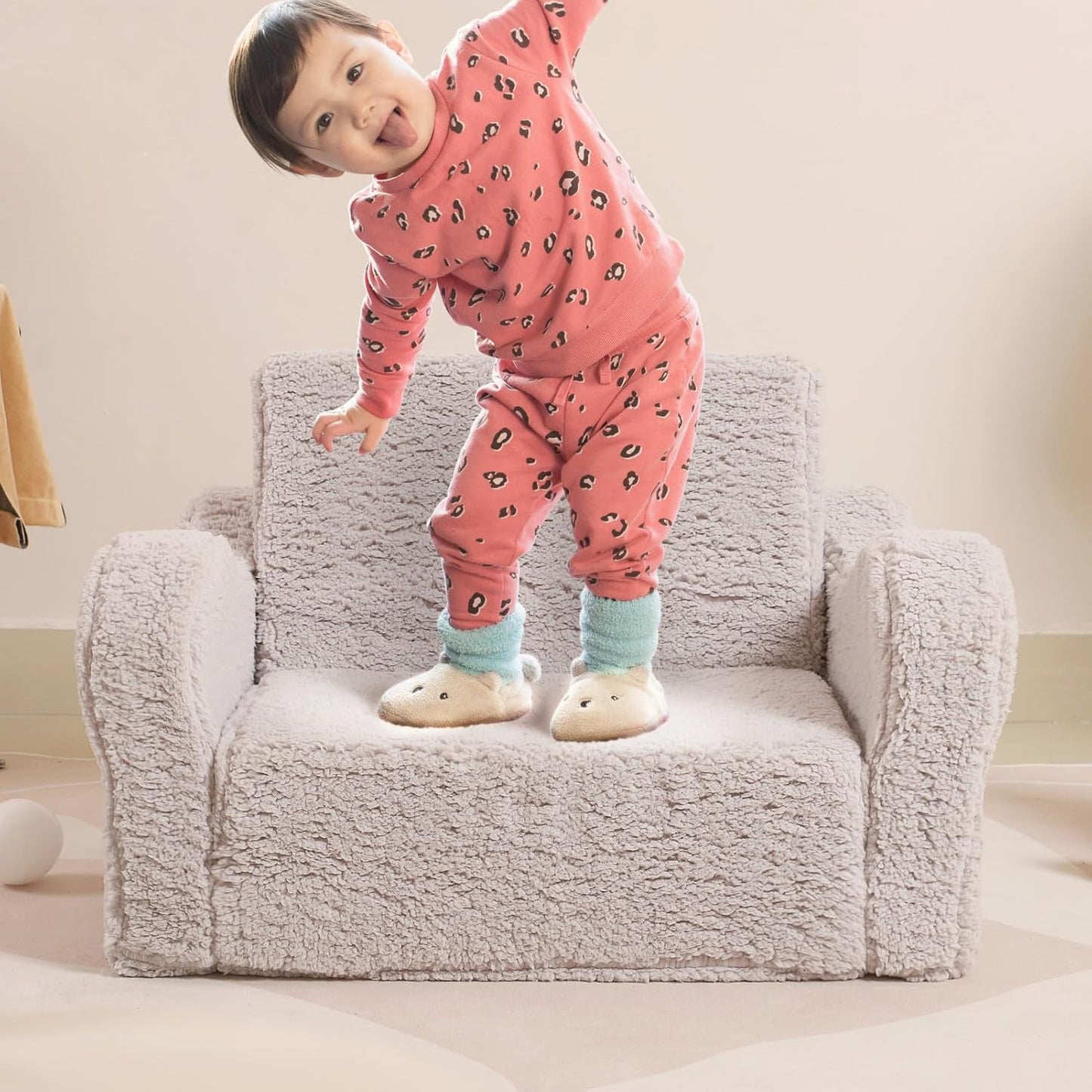 Kids Chairs for Toddler, 2-in-1 Toddler Soft Sherpa Couch Fold Out, Convertible Sofa to Lounger for