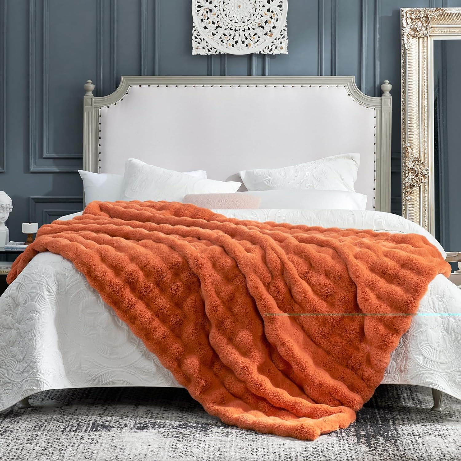 Cozy Bliss Faux Fur Throw Blanket for Couch, Fuzzy Soft Plush Thick Bubble Blanket for Sofa Bedroom