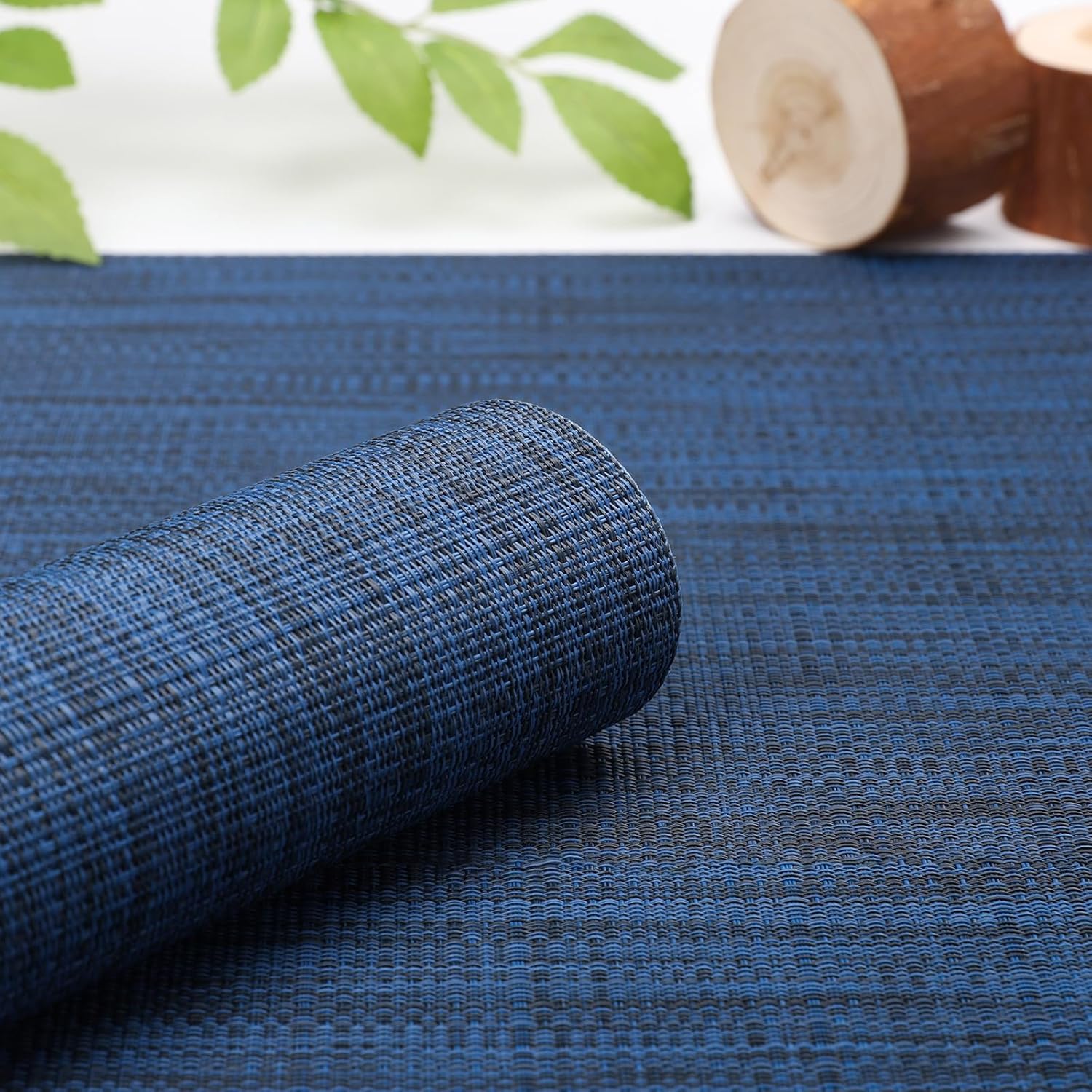 Myir JUN Placemats Set of 6, Vinyl Woven Placemats Place Mats Indoor Washable Table Mats Non-Slip