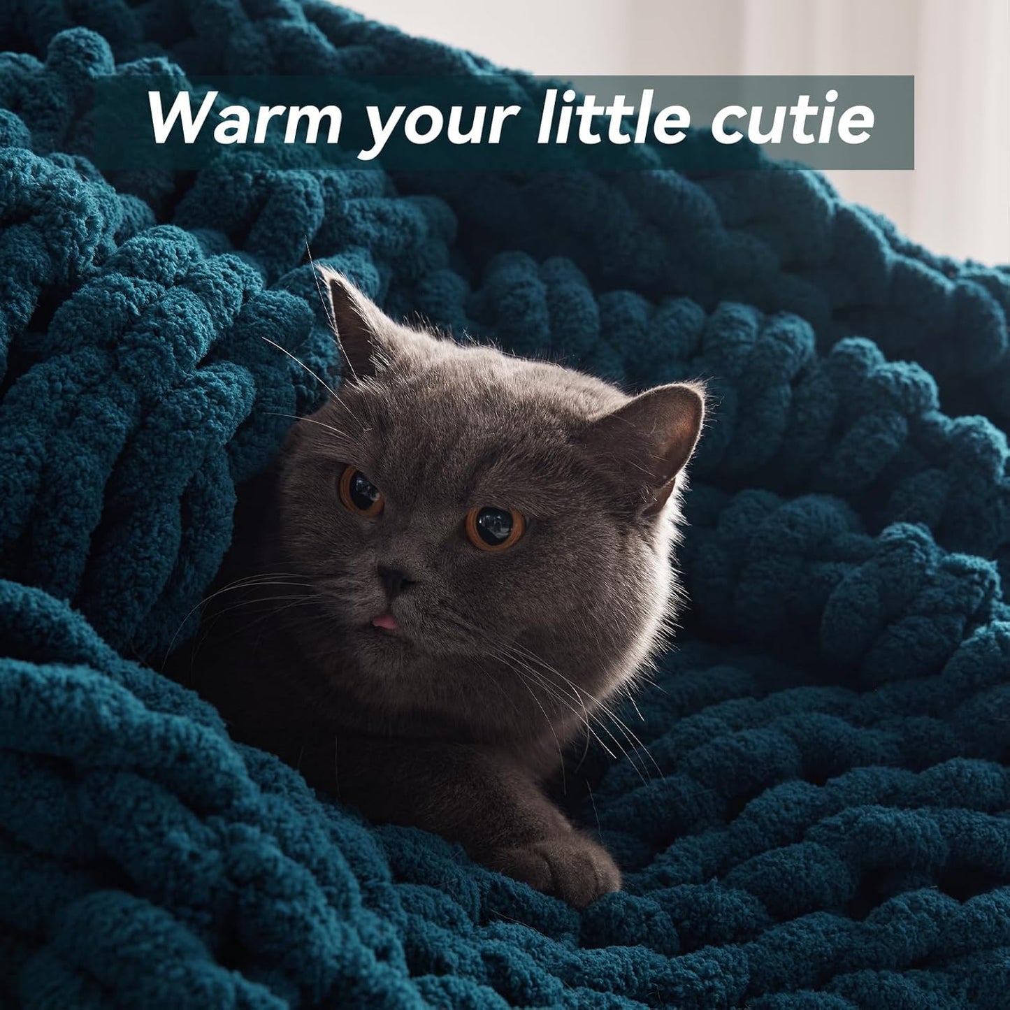 Chunky Knit Throw Blanket, 30''*40'' Knitted Throw Chenille Yarn for Bed Couch, Handmade Peacock
