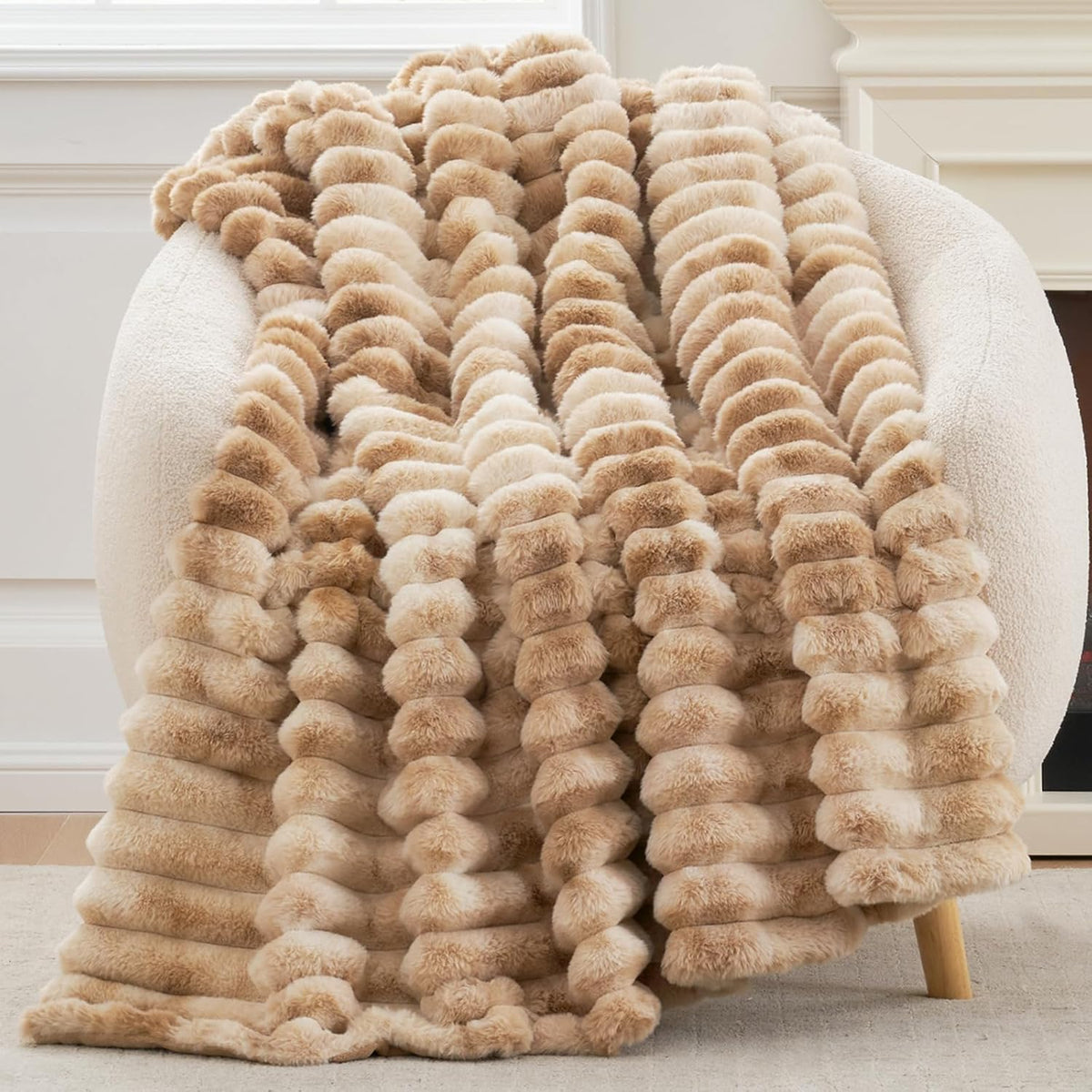 Cozy Bliss Faux Fur Throw Blanket for Couch, Cozy Warm Plush Striped Blanket for Sofa Bedroom