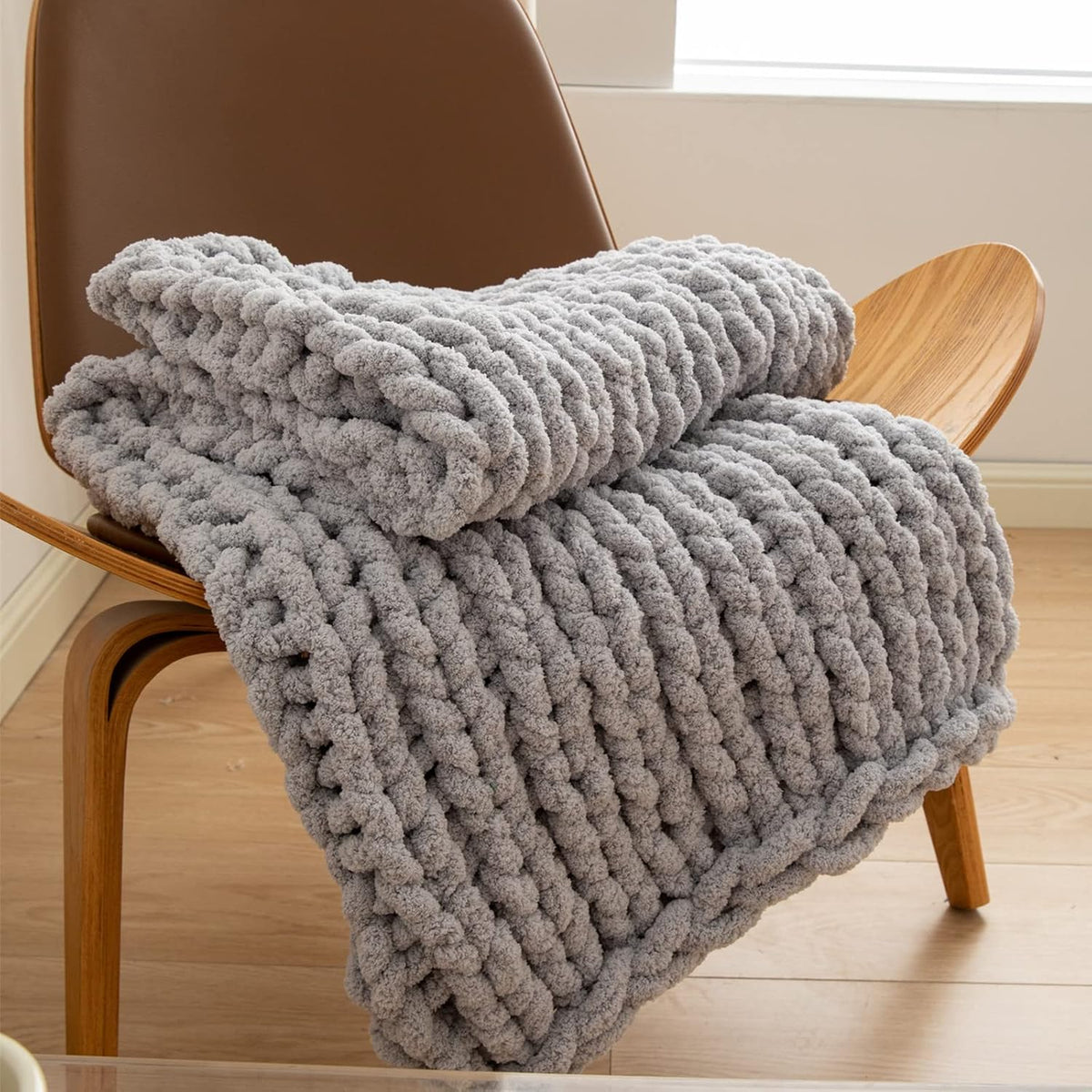 WESHIONGOO Chunky Knit Blanket Throw 40"×40" Knitted Throw Blankets for Couch Bed Fluffy Soft