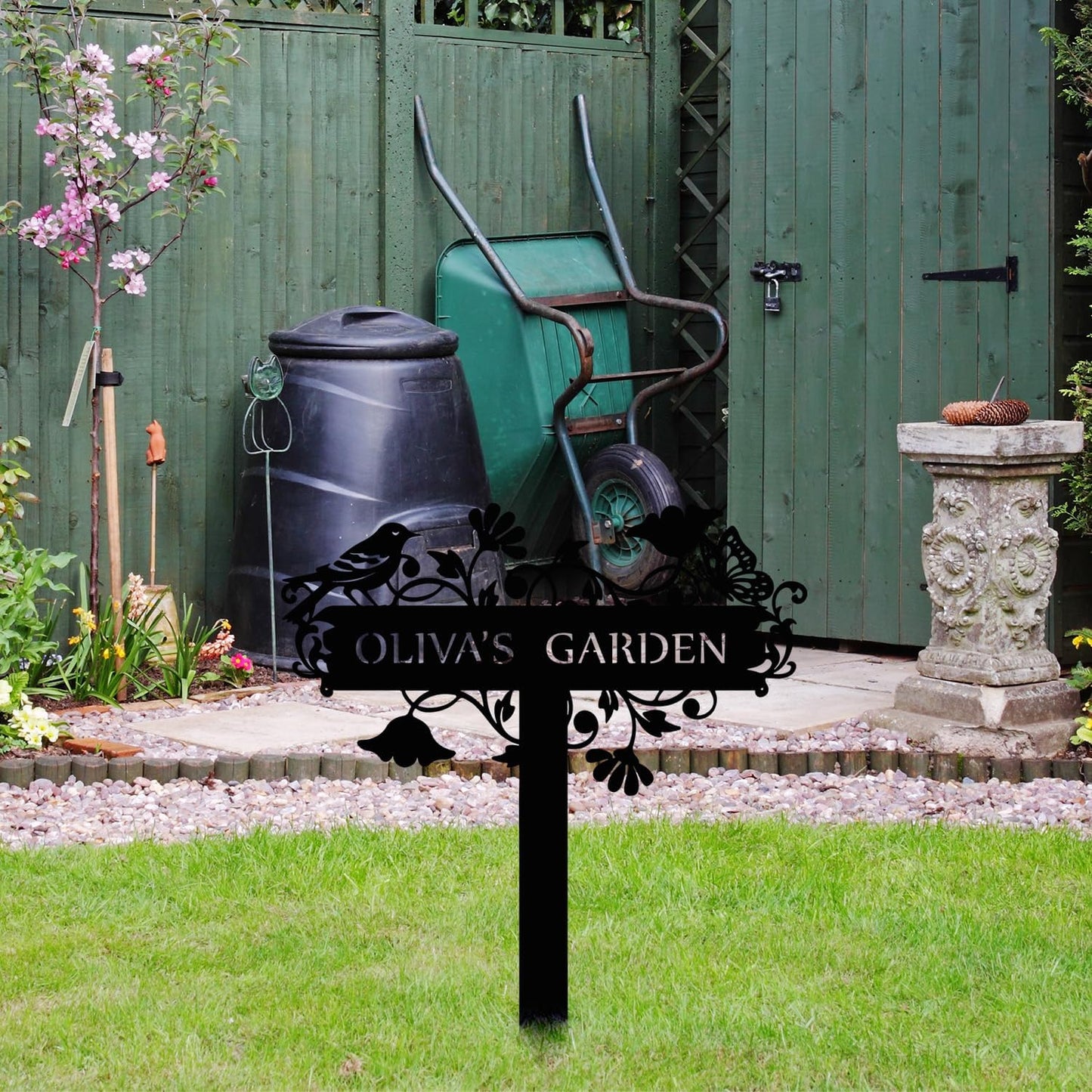 Customized Metal Birds and Flowers, Personalized Garden Sign with Stake, Gardening Decor for