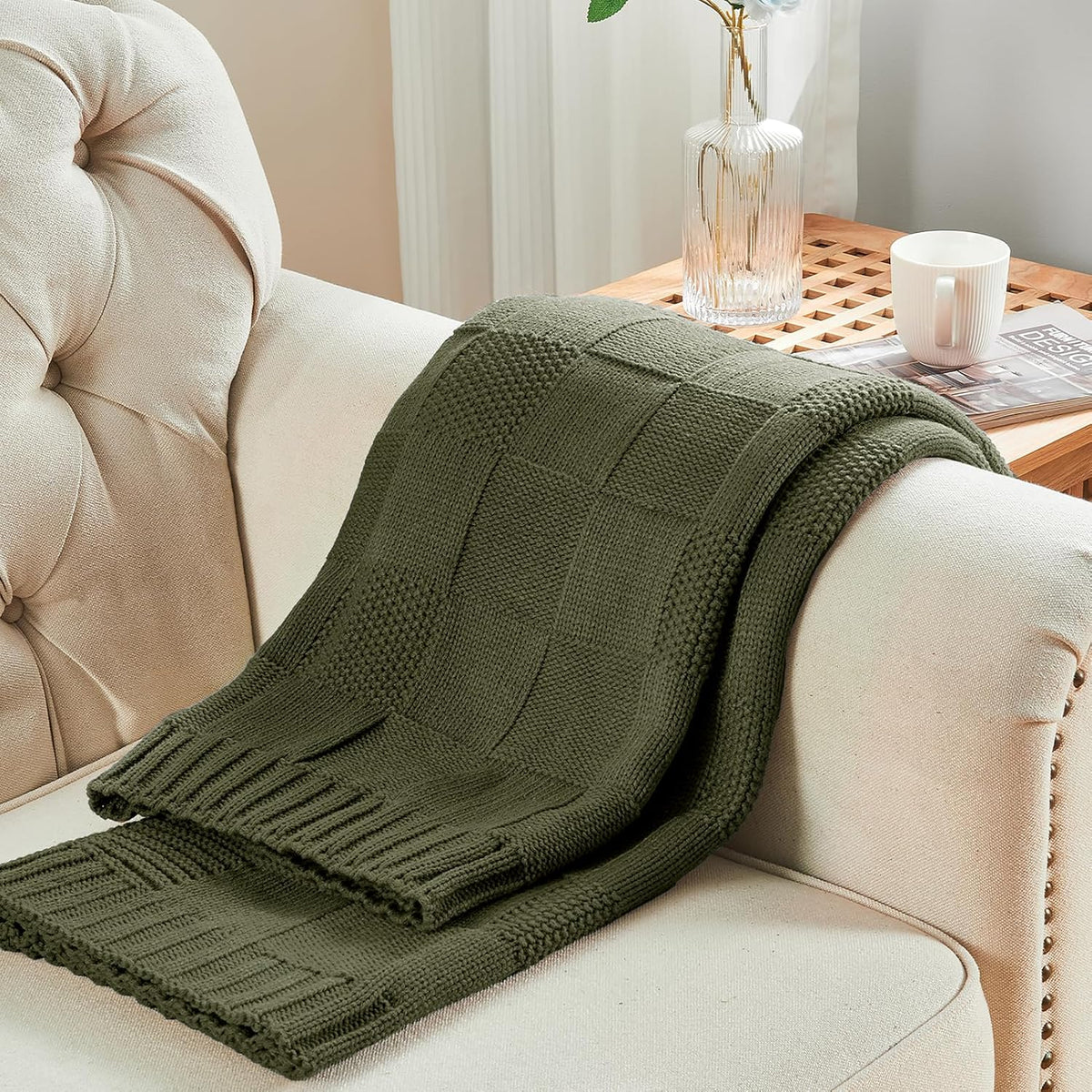 CozeCube Check Knit Throw Blanket, Olive Green Checkered Throw for Couch, Decorative Christmas Soft